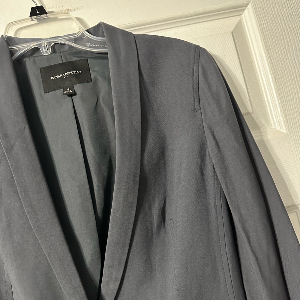 Banana Republic Single Button Belted Front Blazer - Picture 6 of 15
